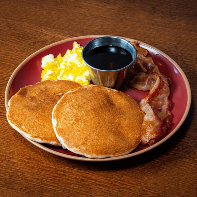 KIDS MEAL PANCAKES.